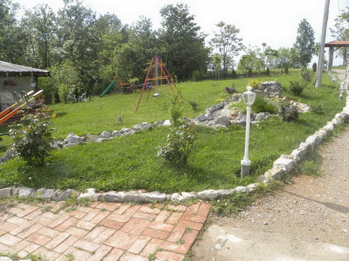 Bed and Breakfast Panorama Lomnica Despotovac Zewnętrze zdjęcie